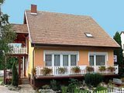 Marika Apartmanok Balatonszárszó