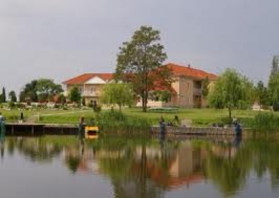 Aranyszarvas Apartmanház***
