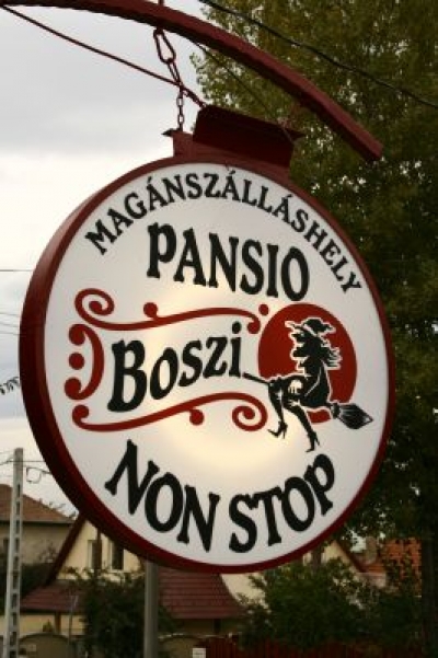 Boszi Panzió & Bár
