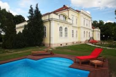 Chateau Földváry Kastélyszálló