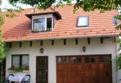 Dombai Apartman Vác  Pest megye