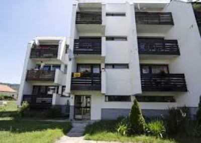 Edit Apartman