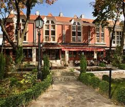 Hotel Goldenball***