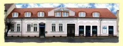 Galéria Panzió