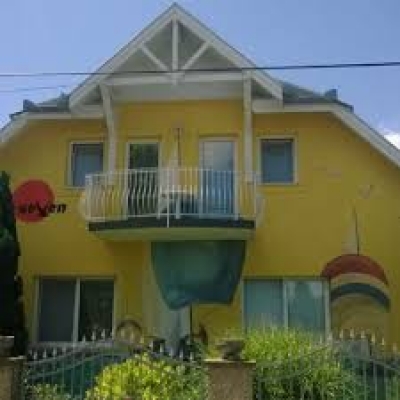 Seven Apartmanház Keszthely