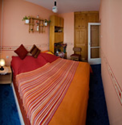 Edit Apartman